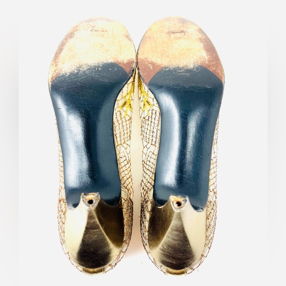 Stuart Weltzman For Martinique Gold Colored High Heels US 8 1/2 NO HEEL CAPS - Picture 9 of 15